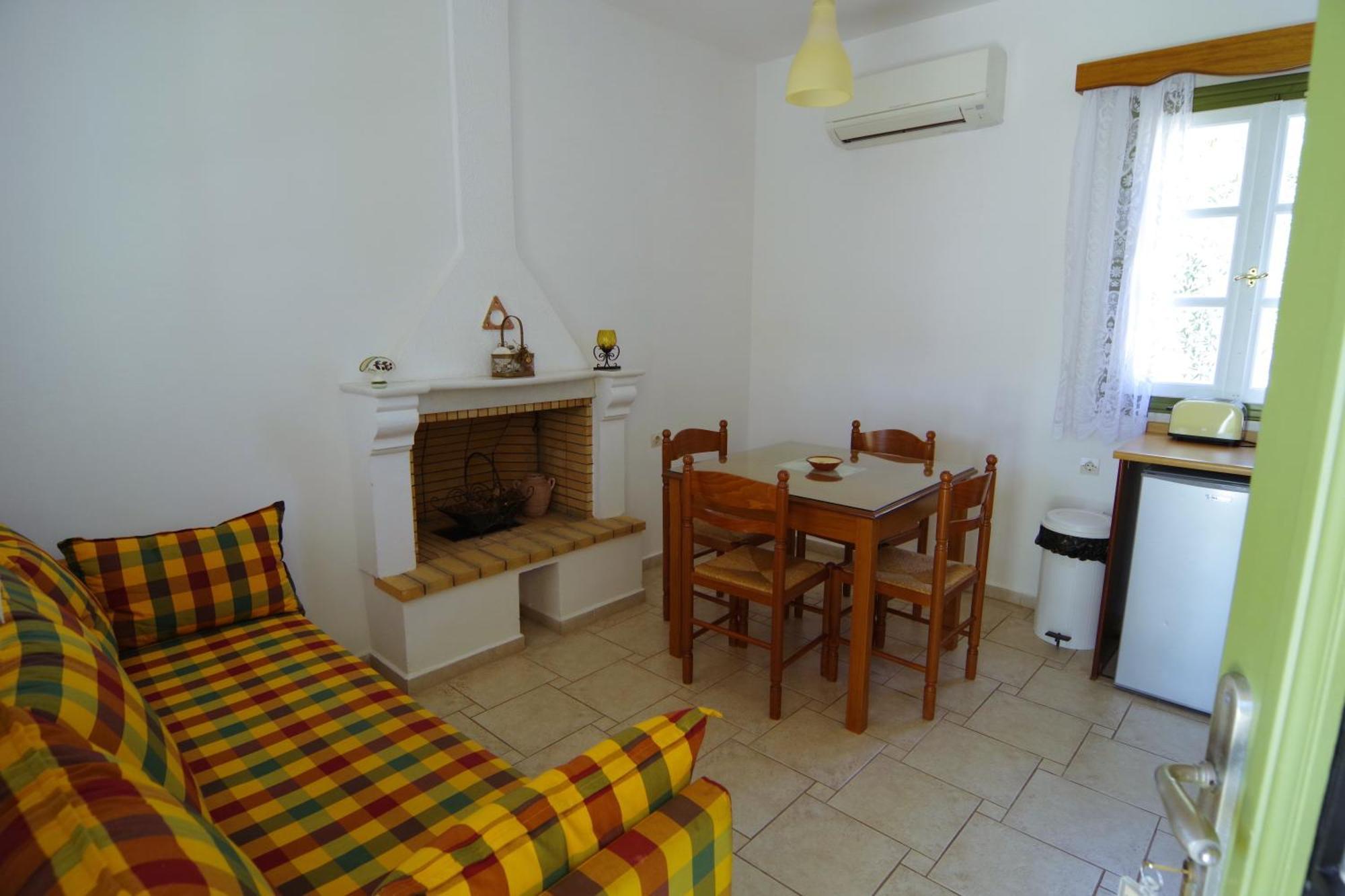 Pleiades Samos Apartment Marathókampos Екстериор снимка